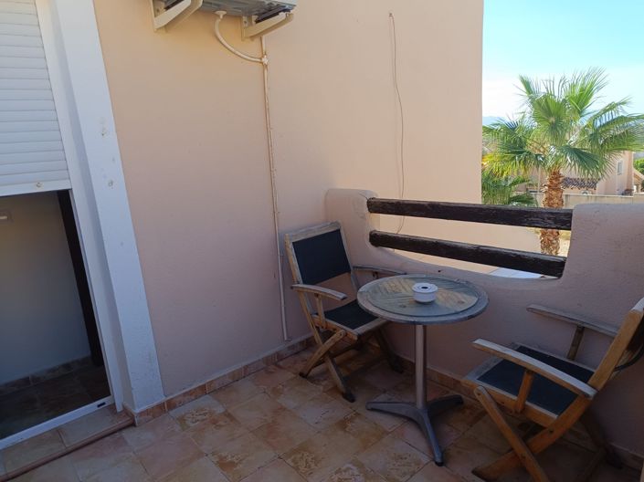 Image No.33-2 Bed Townhouse for sale