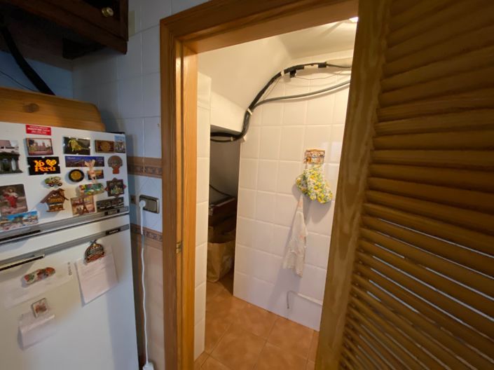 Image No.22-5 Bed Property for sale