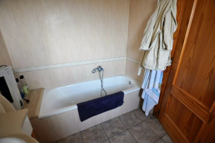 Image No.13-3 Bed Villa for sale