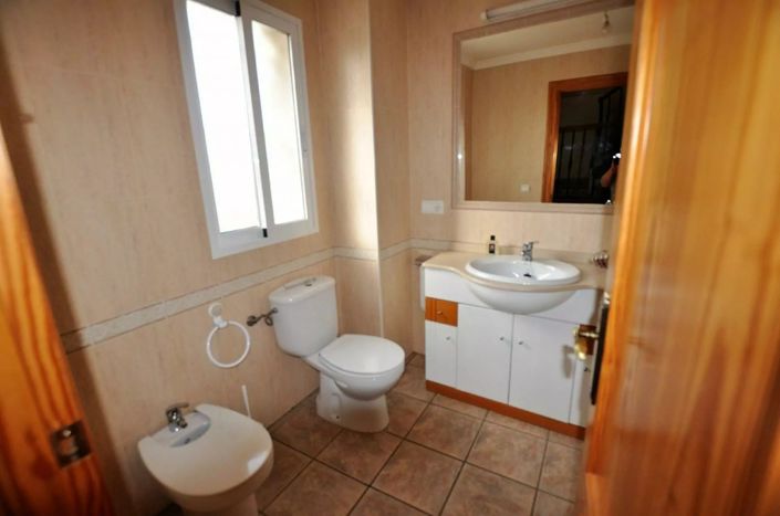 Image No.21-3 Bed Villa for sale