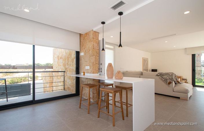 Image No.13-4 Bed Villa for sale