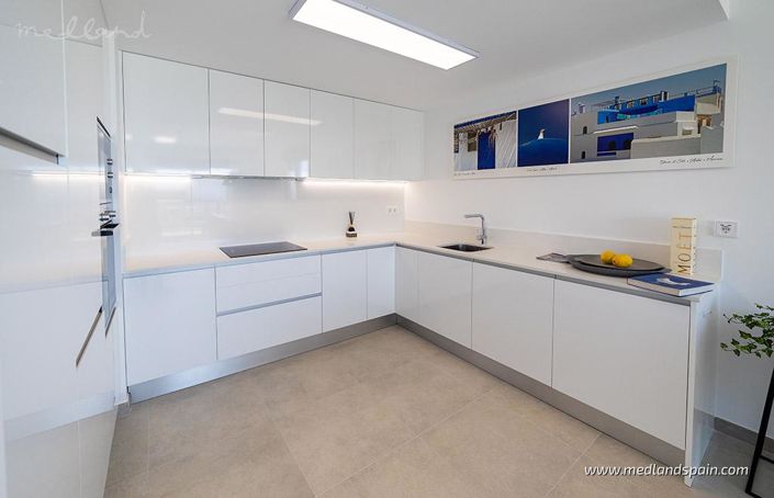 Image No.9-3 Bed Apartment for sale