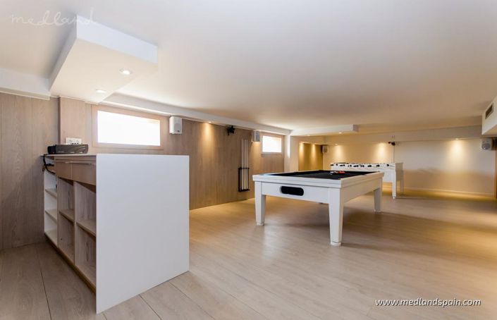 Image No.14-4 Bed Villa for sale