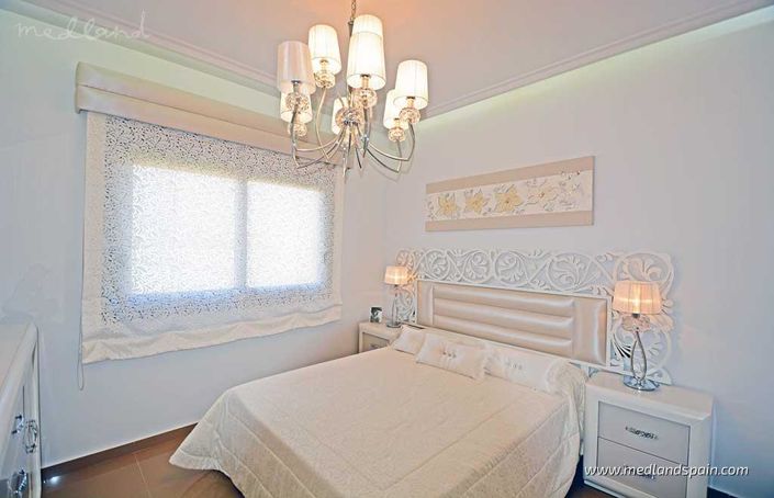 Image No.11-4 Bed Villa for sale