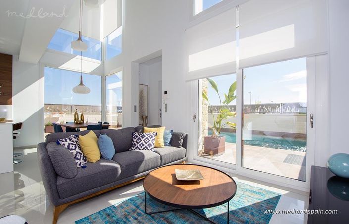 Image No.8-4 Bed Villa for sale