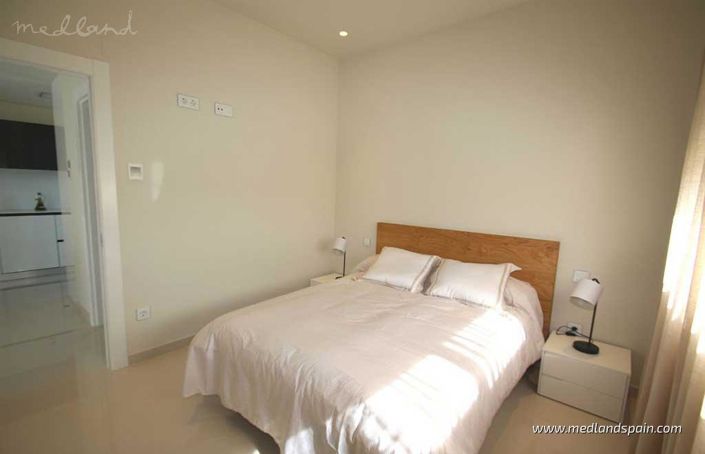 Image No.5-4 Bed Villa for sale