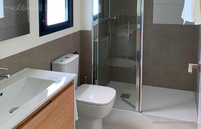 Image No.11-2 Bed Apartment for sale