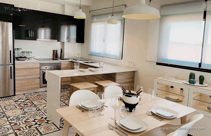 Image No.4-2 Bed Apartment for sale