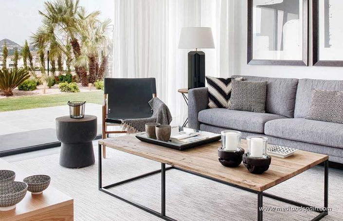 Image No.4-4 Bed Villa for sale