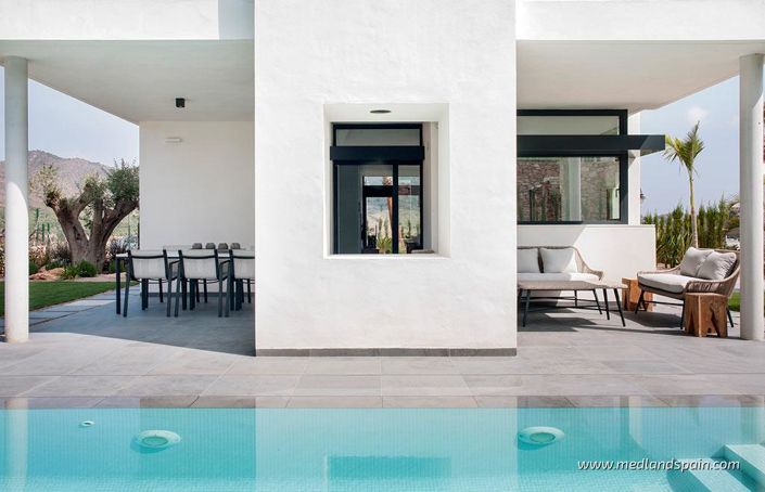 Image No.13-3 Bed Villa for sale