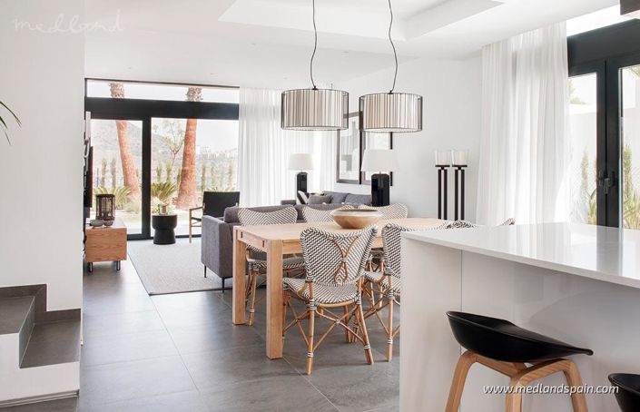 Image No.4-3 Bed Villa for sale