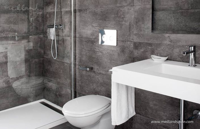 Image No.9-3 Bed Villa for sale