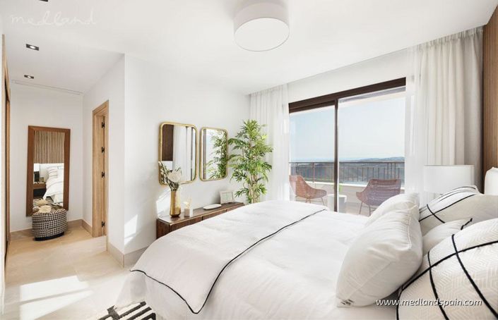 Image No.11-3 Bed Townhouse for sale