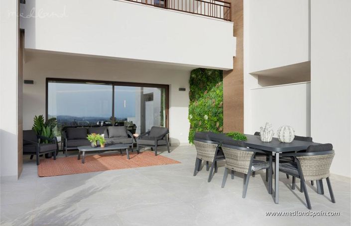 Image No.8-3 Bed Townhouse for sale