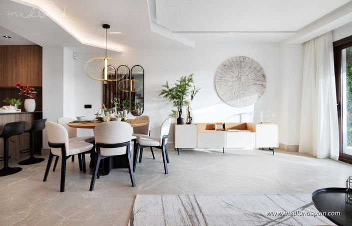 Image No.9-3 Bed Townhouse for sale