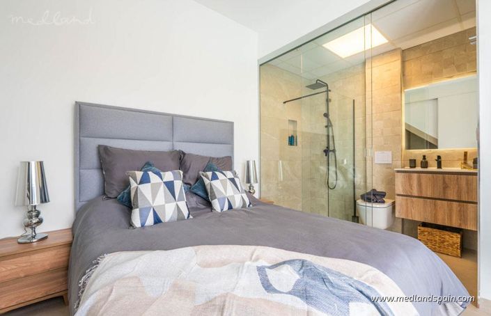 Image No.7-3 Bed Villa for sale