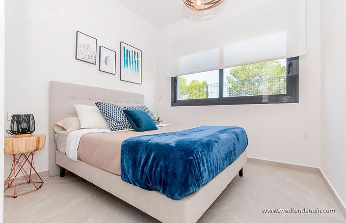 Image No.16-2 Bed Apartment for sale