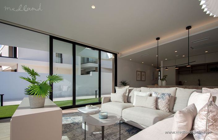 Image No.5-3 Bed Villa for sale