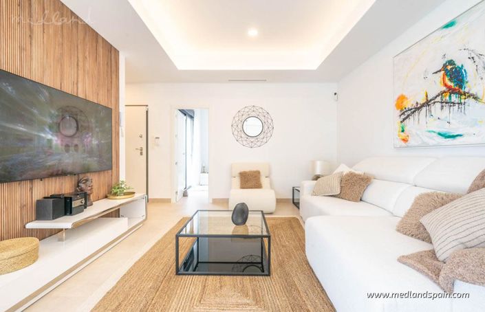 Image No.3-3 Bed Villa for sale