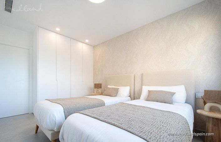 Image No.11-3 Bed Villa for sale