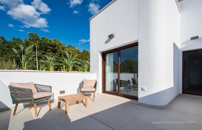 Image No.14-3 Bed Villa for sale