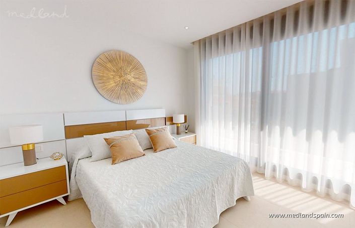 Image No.5-4 Bed Villa for sale