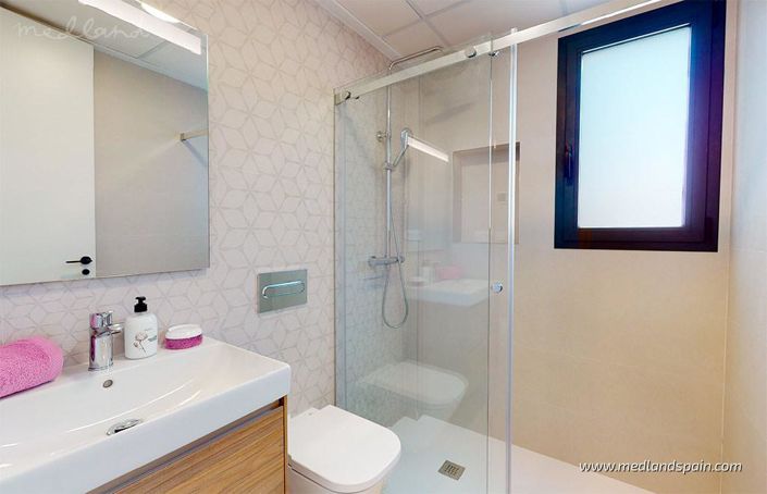 Image No.6-4 Bed Villa for sale