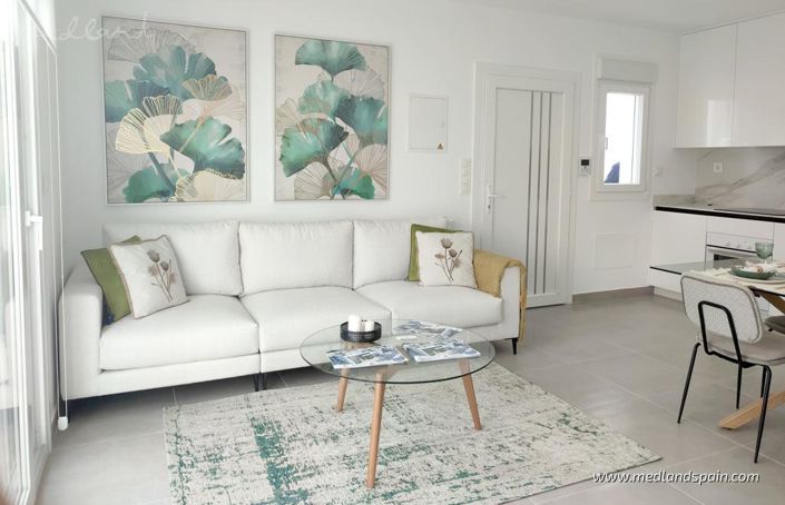 Image No.2-3 Bed Villa for sale