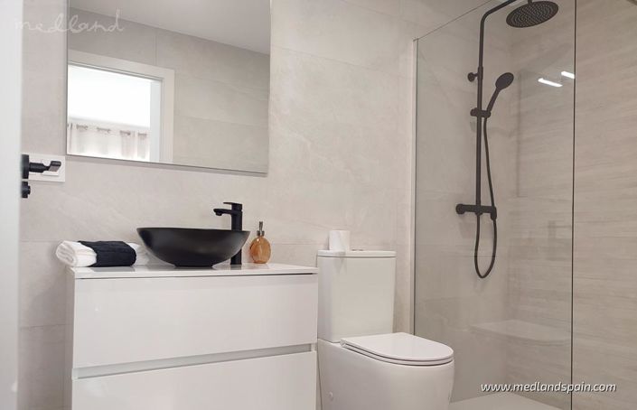 Image No.9-3 Bed Villa for sale