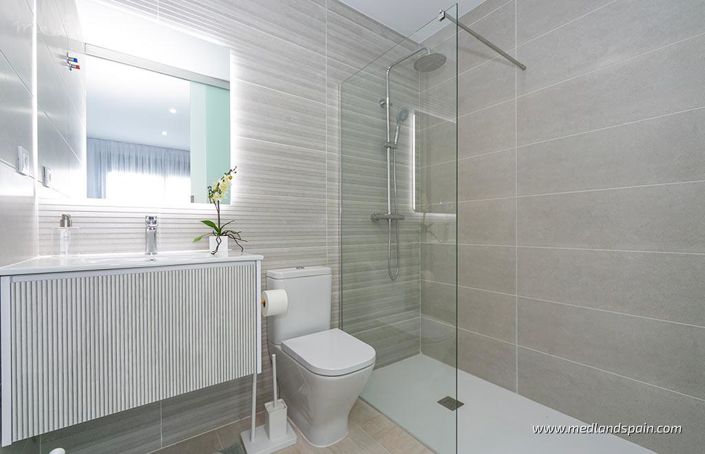 Image No.10-2 Bed Apartment for sale