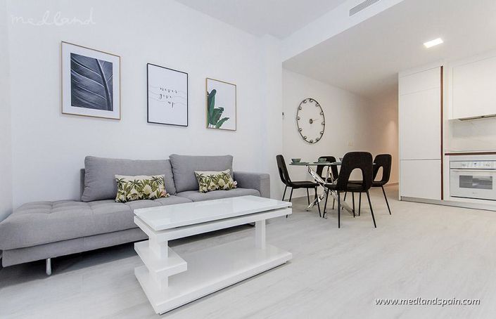 Image No.7-2 Bed Apartment for sale