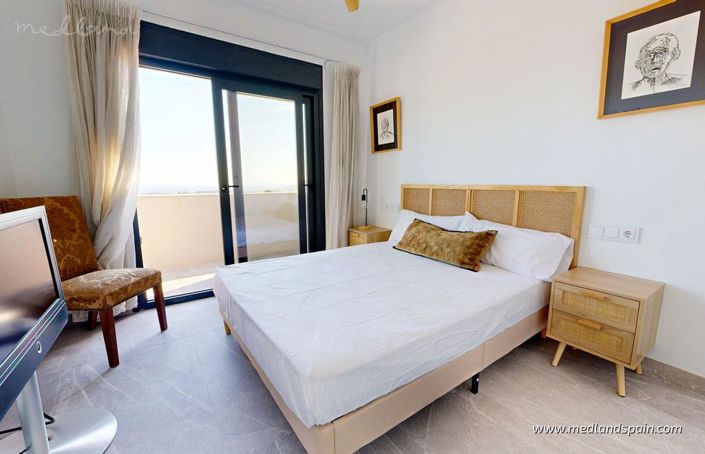 Image No.12-3 Bed Villa for sale