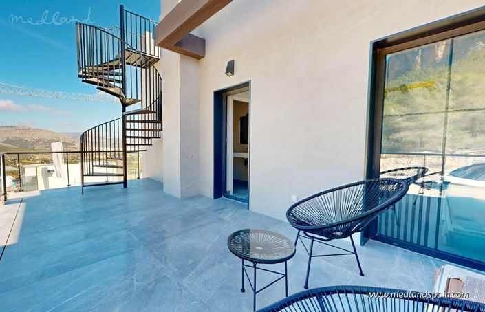 Image No.13-3 Bed Villa for sale