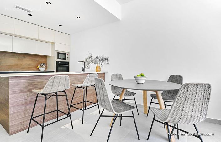 Image No.8-2 Bed Apartment for sale