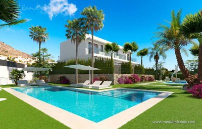 3 Bed Townhouse for sale