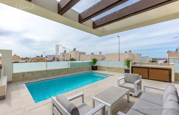 Image No.3-3 Bed Villa for sale