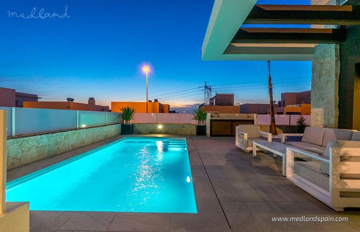 Image No.5-3 Bed Villa for sale