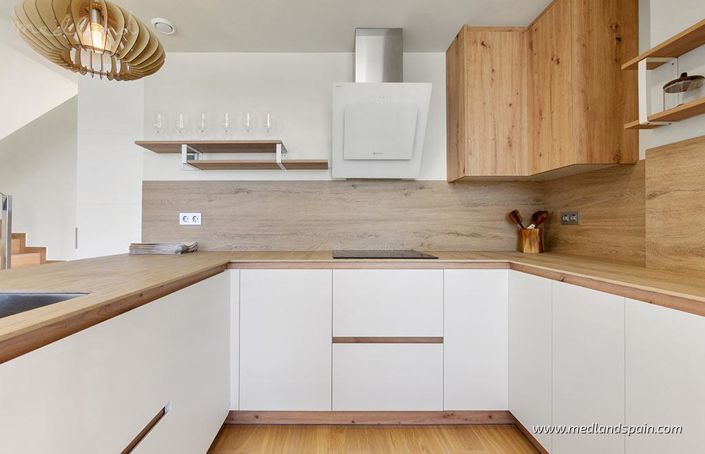 Image No.11-3 Bed Villa for sale