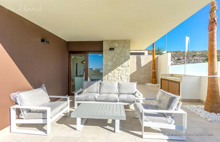 Image No.5-3 Bed Villa for sale