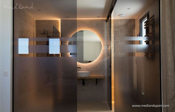 Image No.13-2 Bed Townhouse for sale