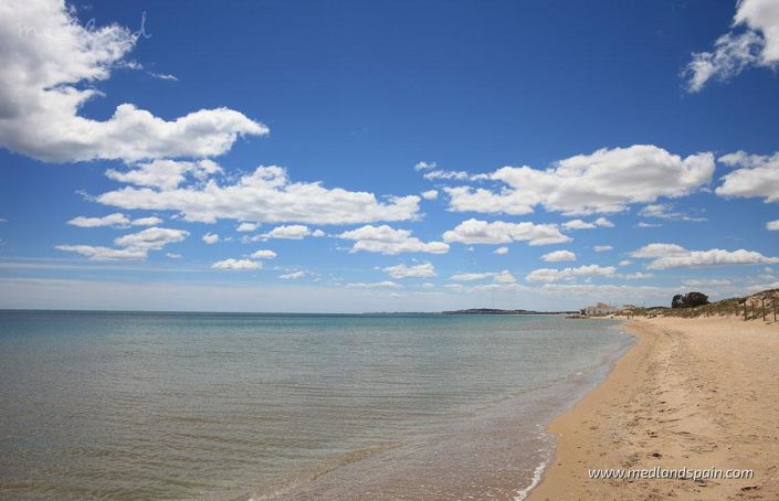 Image No.10-3 Bed Apartment for sale