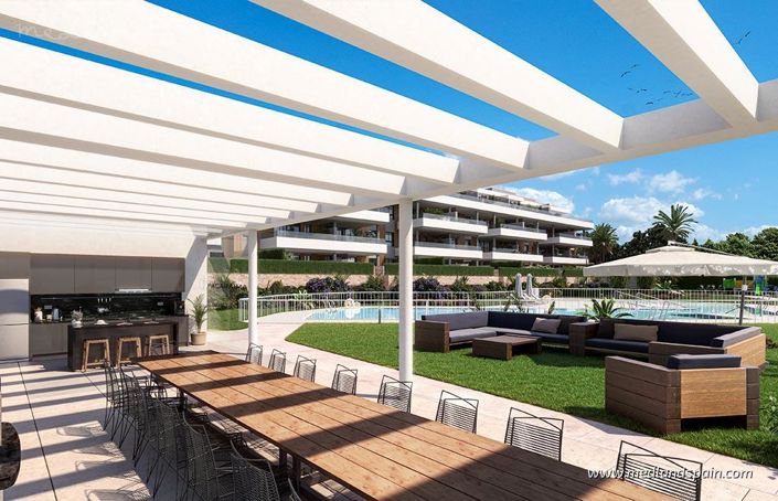 Image No.4-4 Bed Villa for sale