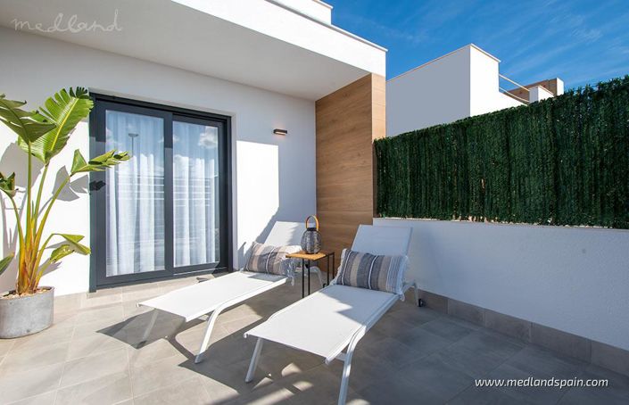 Image No.2-2 Bed Villa for sale