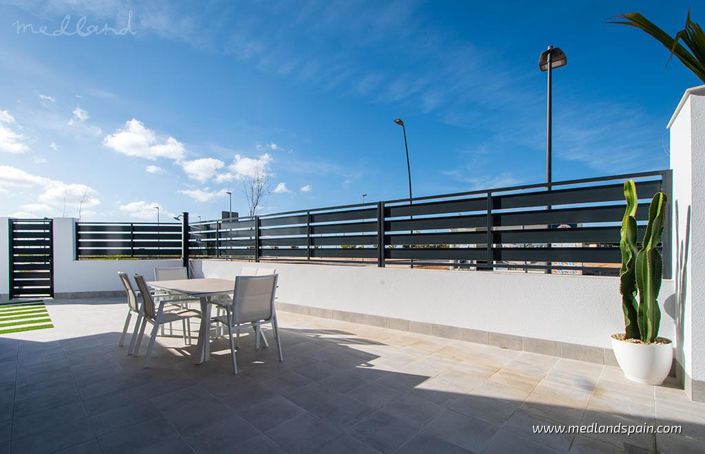 Image No.4-3 Bed Villa for sale