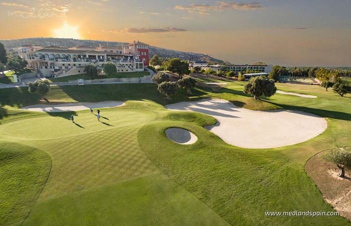 Image No.16-3 Bed Villa for sale