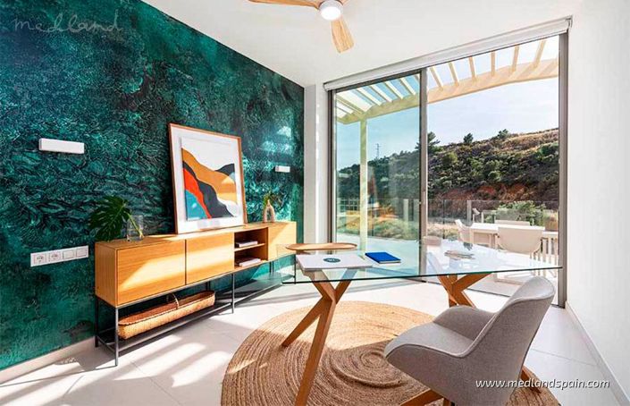 Image No.12-3 Bed Apartment for sale