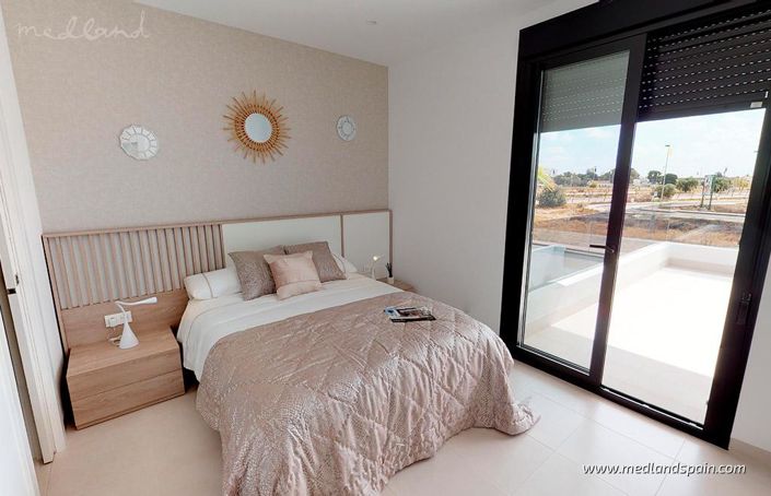 Image No.9-3 Bed Villa for sale