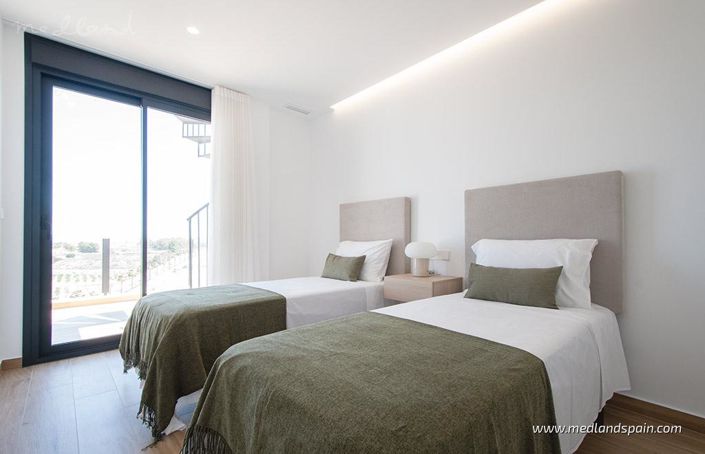 Image No.13-4 Bed Villa for sale