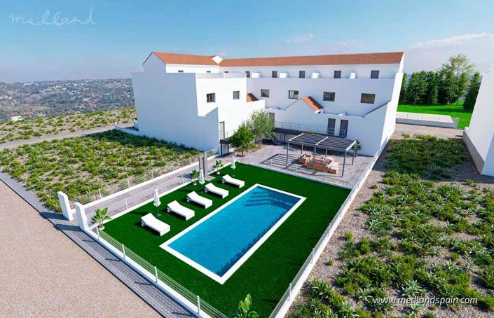 Image No.15-4 Bed Townhouse for sale