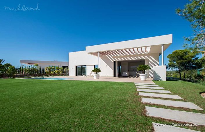 Image No.2-3 Bed Villa for sale